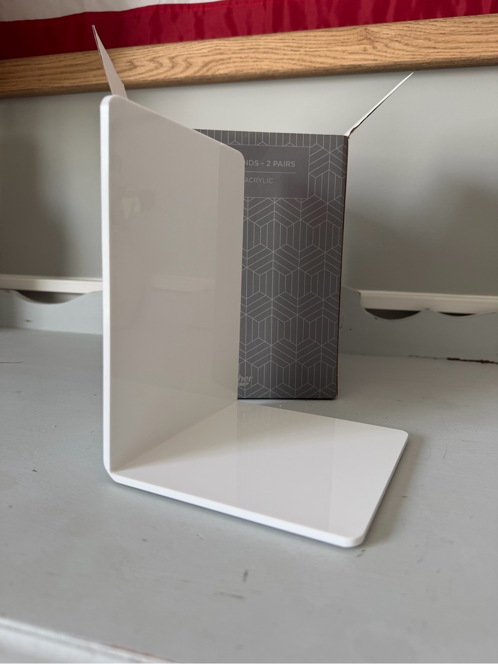 White Acrylic Tablet & Book Stand by